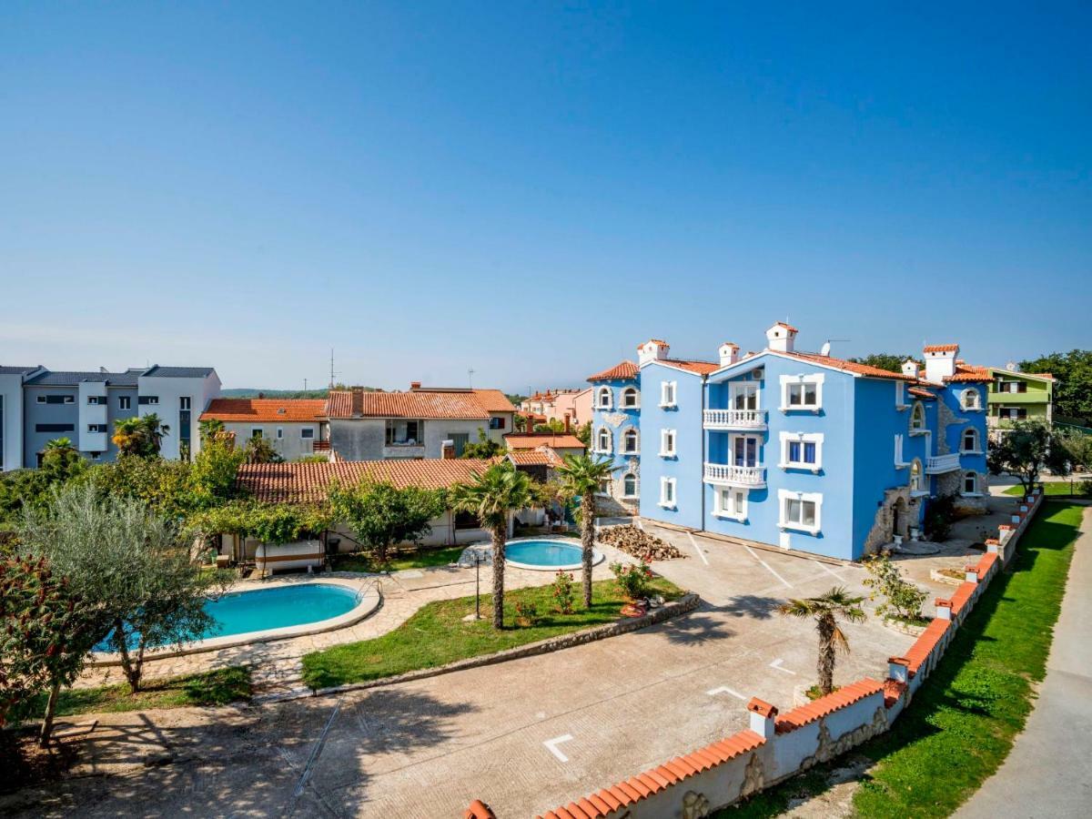 Apartment Hilde Red-11 By Interhome Медулин Экстерьер фото